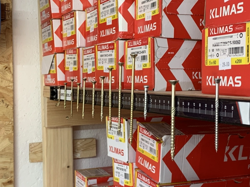 Łączniki do drewna